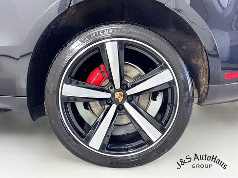 Used 2022 Porsche Macan S AWD/4WD image 39