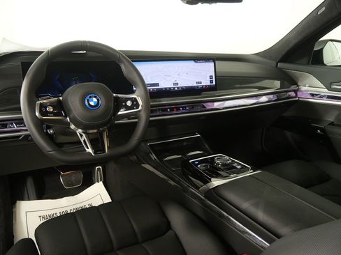 Used 2026 BMW i7 eDrive50 image 19
