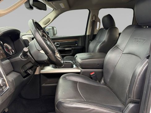 Used 2017 RAM 2500 Laramie w/ Protection Group AWD/4WD image 10
