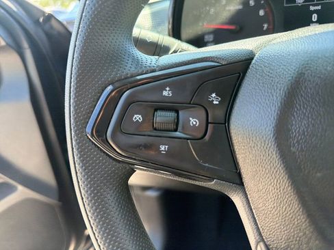 Used 2024 Chevrolet Trax LS w/ LS Convenience Package FWD image 27