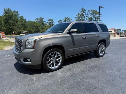 Used 2019 GMC Yukon Denali w/ Denali Ultimate Package AWD/4WD image 6