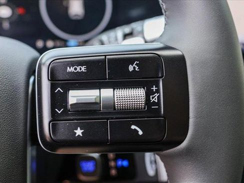 New 2026 Hyundai Ioniq 9 SE image 16