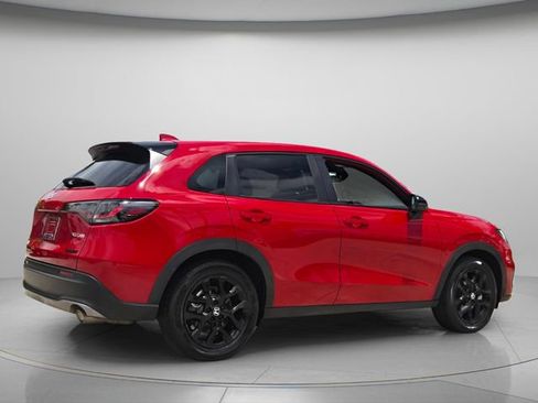 Used 2025 Honda HR-V Sport image 7