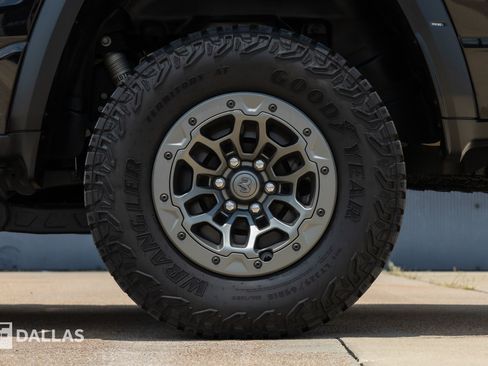 Used 2024 RAM 1500 TRX AWD/4WD image 9