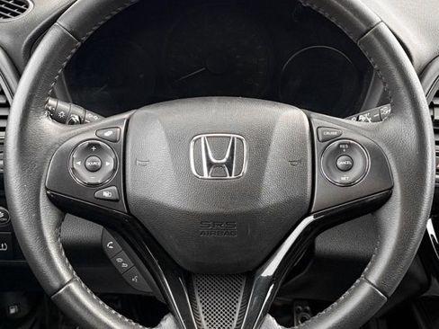 Used 2021 Honda HR-V Sport image 18