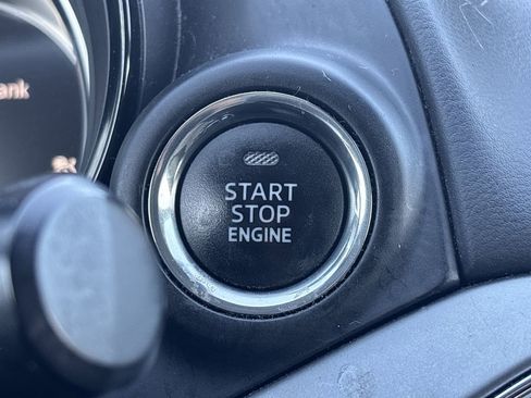 Used 2019 MAZDA CX-9 Touring image 31