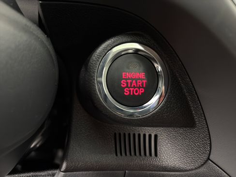 Used 2026 Subaru Crosstrek 2.0i Premium image 25