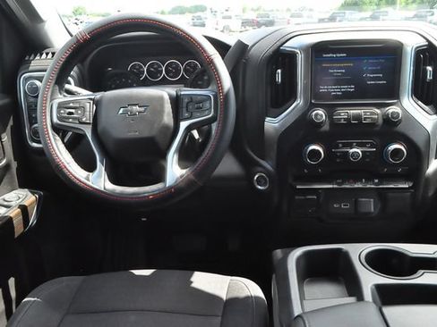 Used 2021 Chevrolet Silverado 1500 RST w/ Redline Edition AWD/4WD image 18