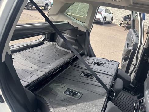 Used 2021 Subaru Forester Premium w/ Popular Package #1 AWD/4WD image 17