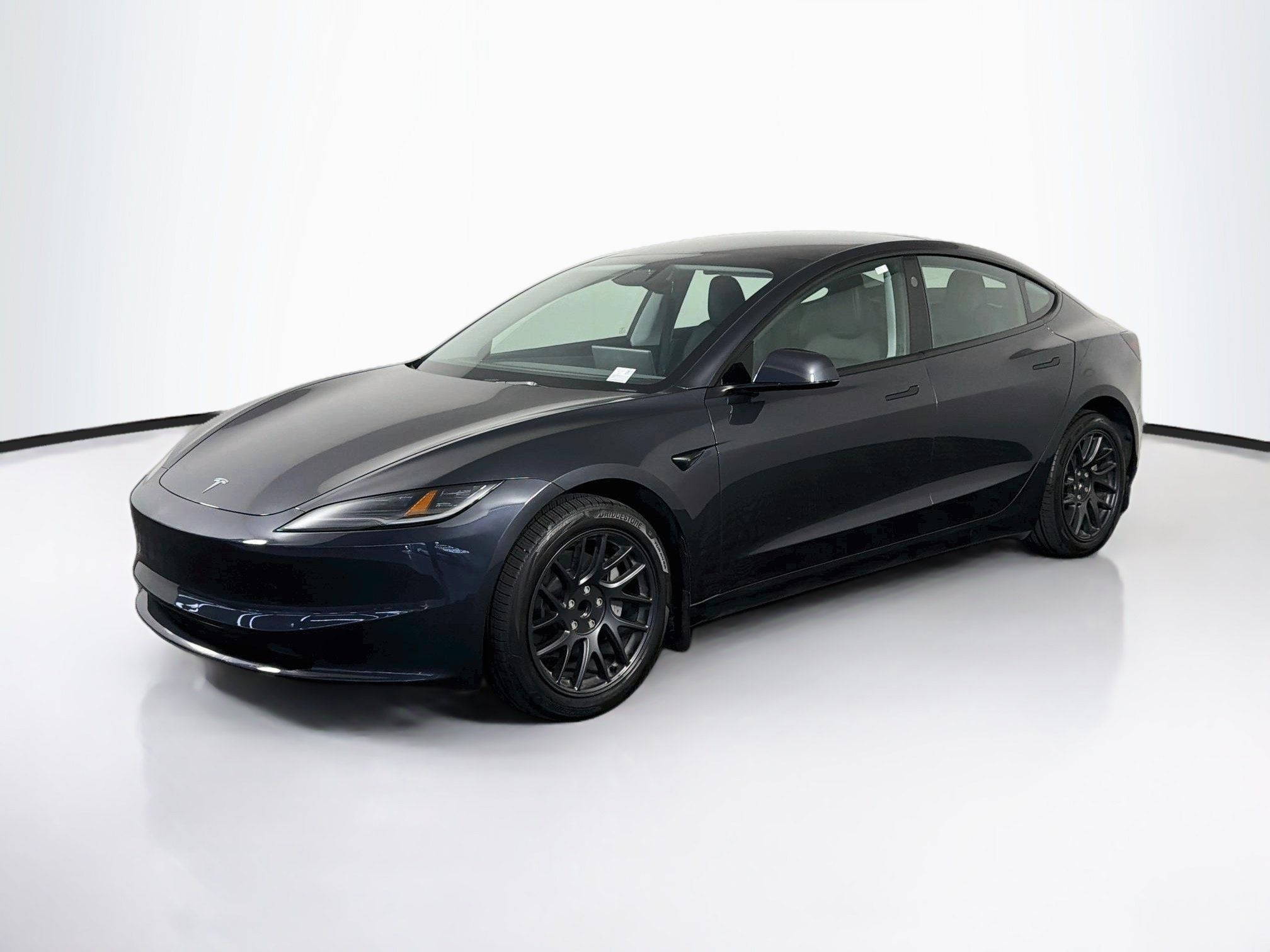 Used 2025 Tesla Model 3 Long Range RWD image 3