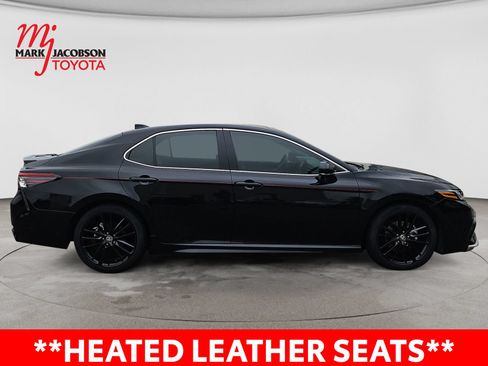 Used 2024 Toyota Camry XSE w/ Navigation Package FWD image 7