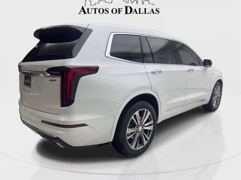 Used 2021 Cadillac XT6 Premium Luxury image 6
