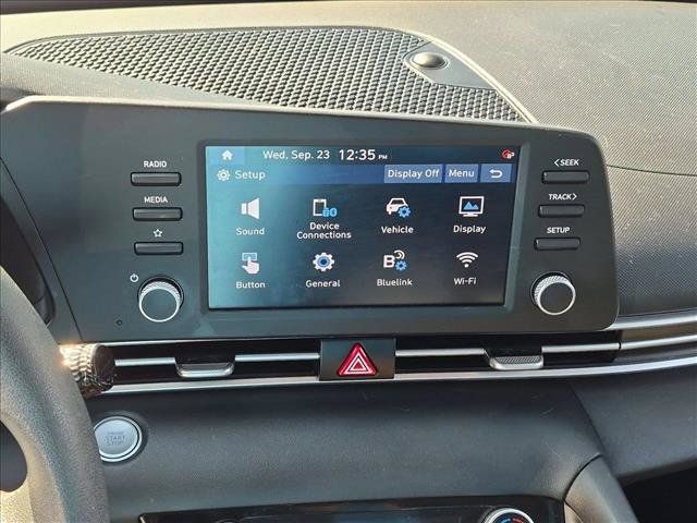 Used 2023 Hyundai Elantra SEL w/ Cargo Package FWD image 14