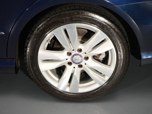 Used 2012 Mercedes-Benz E 350 4MATIC Wagon image 23