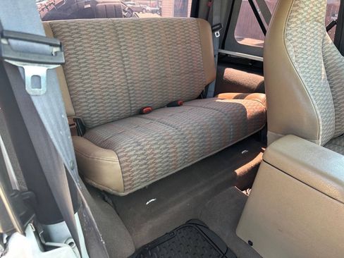 Used 1999 Jeep Wrangler Sport AWD/4WD image 32