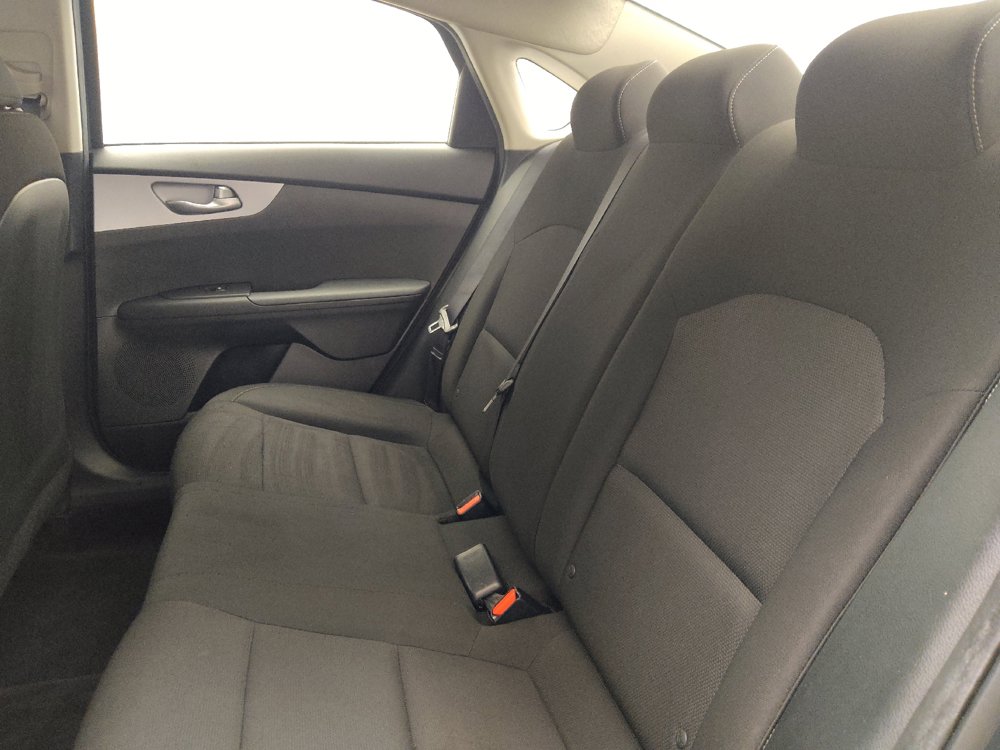 Used 2024 Kia Forte LXS w/ LXS Technology Package FWD image 18