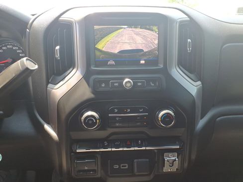 Used 2021 Chevrolet Silverado 1500 Custom Trail Boss w/ LPO, Dark Essentials Package AWD/4WD image 25