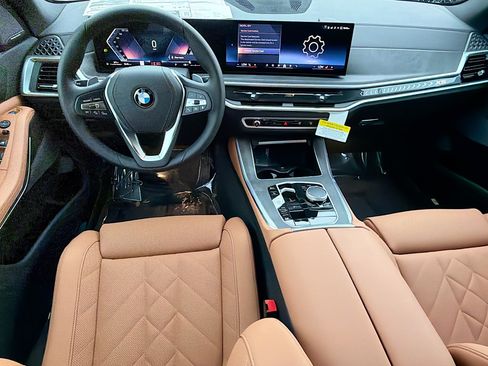 New 2026 BMW X5 xDrive40i w/ Premium Package AWD/4WD image 16