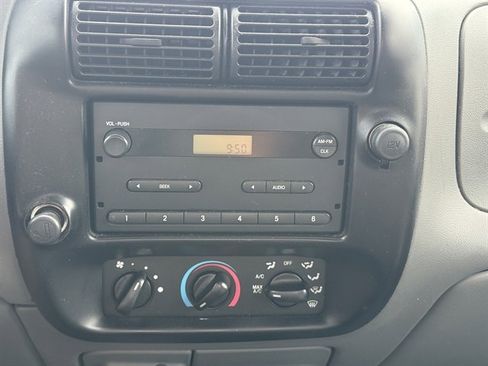 Used 2006 Ford Ranger XL RWD image 9
