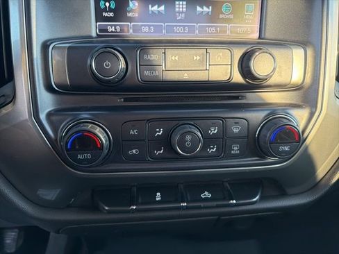 Used 2019 Chevrolet Silverado 1500 LT w/ All Star Edition image 29