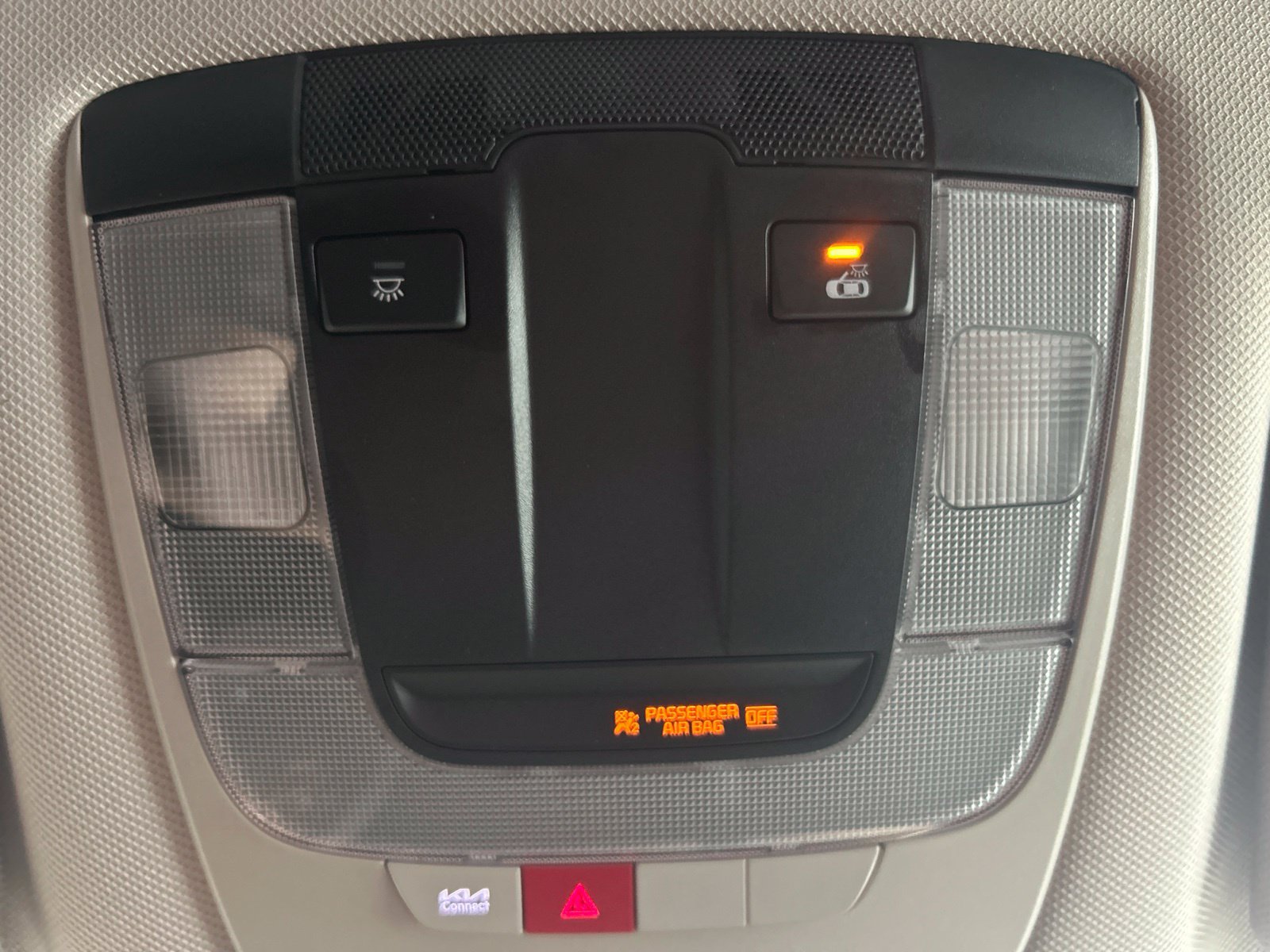 Used 2025 Kia Sorento LX FWD image 30