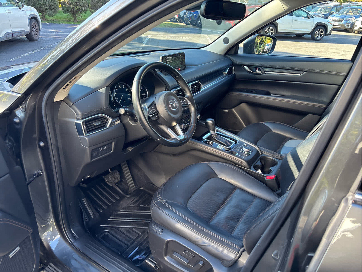 Used 2020 MAZDA CX-5 Grand Touring w/ GT Premium Package AWD/4WD image 26