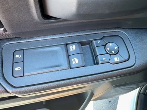 New 2026 RAM 5500 Tradesman w/ Chrome Appearance Group AWD/4WD image 15