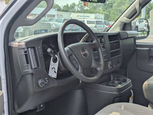 New 2026 GMC Savana 3500 Extended w/ Driver Convenience Package RWD image 14