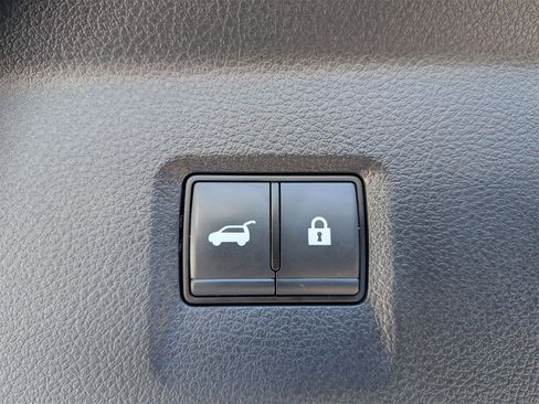 Used 2023 INFINITI QX60 Sensory w/ Vision Package image 34