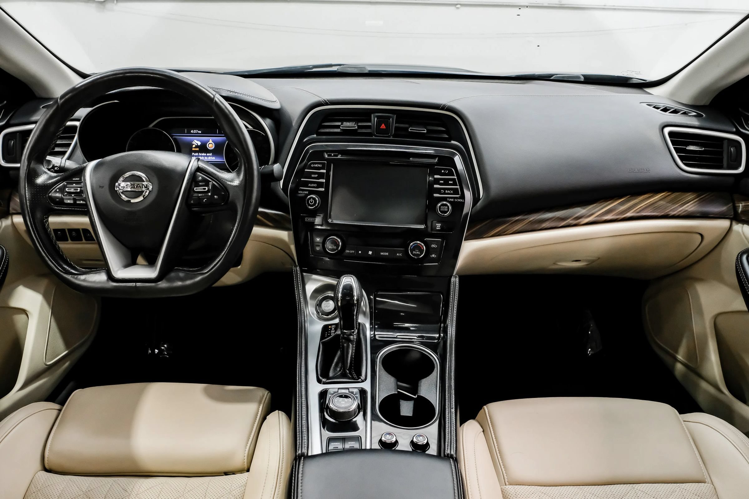 Used 2016 Nissan Maxima Platinum FWD image 14