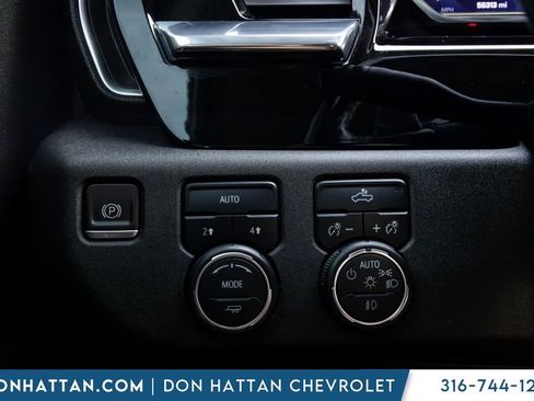 Used 2023 Chevrolet Silverado 1500 RST w/ Redline Edition AWD/4WD image 10