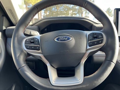 New 2026 Ford Explorer Active w/ Active Comfort Package AWD/4WD image 27