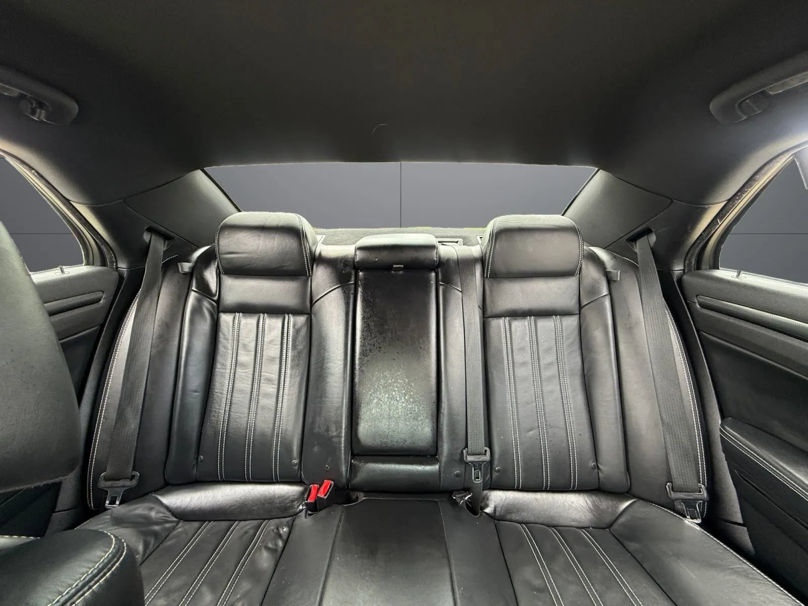 Used 2016 Chrysler 300 S RWD image 36