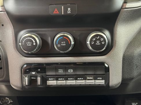 Used 2023 RAM 5500 Tradesman w/ Max Tow Package AWD/4WD image 37
