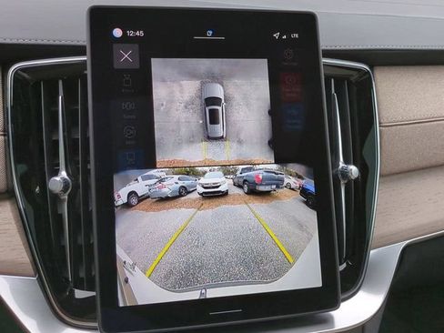 New 2026 Volvo XC90 B6 Plus AWD/4WD image 17