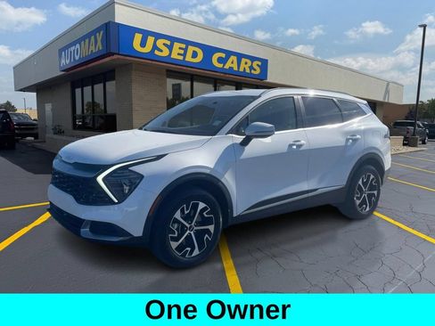 Used 2025 Kia Sportage EX AWD/4WD image 1