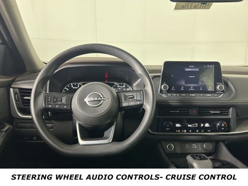 Certified 2023 Nissan Rogue SV image 8