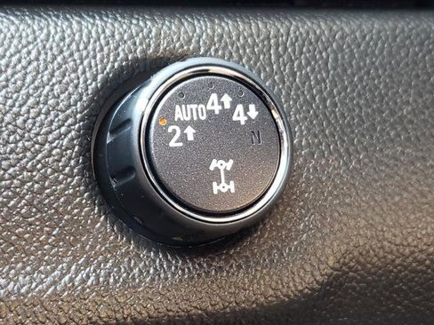 Used 2018 Chevrolet Colorado LT w/ LT Convenience Package image 29