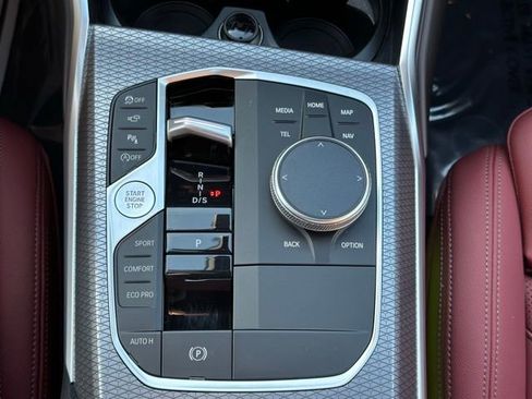 Used 2025 BMW M340i xDrive image 21