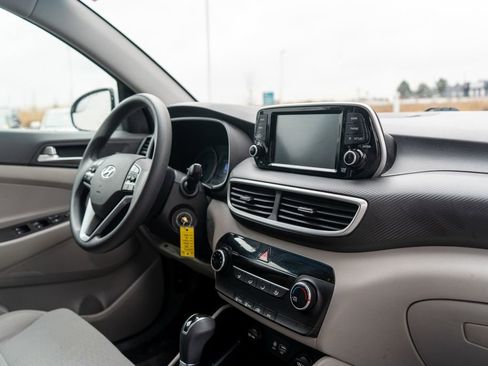 Used 2019 Hyundai Tucson SE w/ Cargo Package image 11