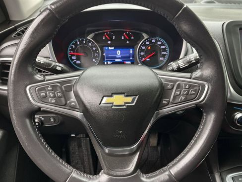 Used 2021 Chevrolet Equinox LT AWD/4WD image 13