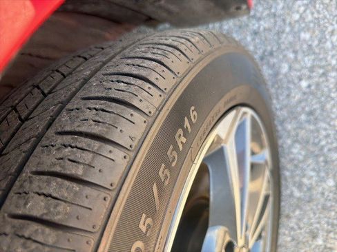 Used 2023 Kia Forte LXS image 9