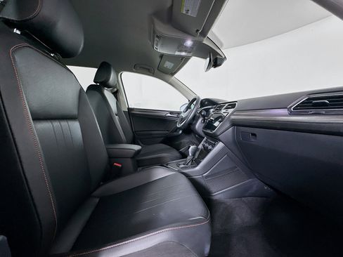 Used 2024 Volkswagen Tiguan Wolfsburg Edition image 31