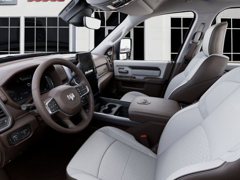 New 2026 RAM 2500 Laramie AWD/4WD image 22