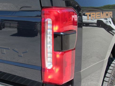 Used 2024 Ford F350 Lariat w/ Tremor Off-Road Package image 18