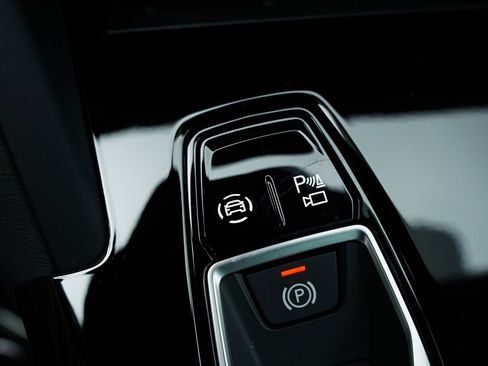 New 2025 Audi Q5 2.0T Premium Plus image 18