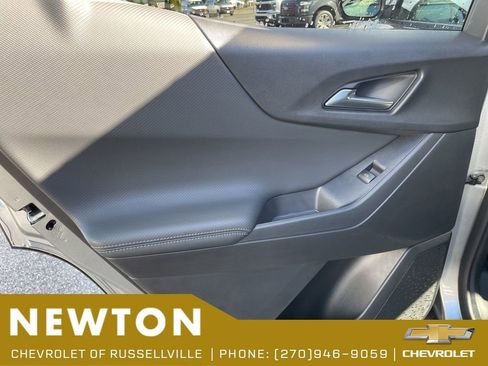 New 2026 Chevrolet Equinox LT FWD image 44