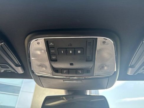 Used 2022 Dodge Charger R/T w/ Daytona Edition Group RWD image 25