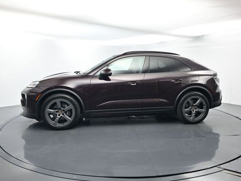 Certified 2025 Porsche Macan 4 Electric image 2