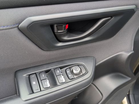 Certified 2025 Subaru Forester Premium image 23